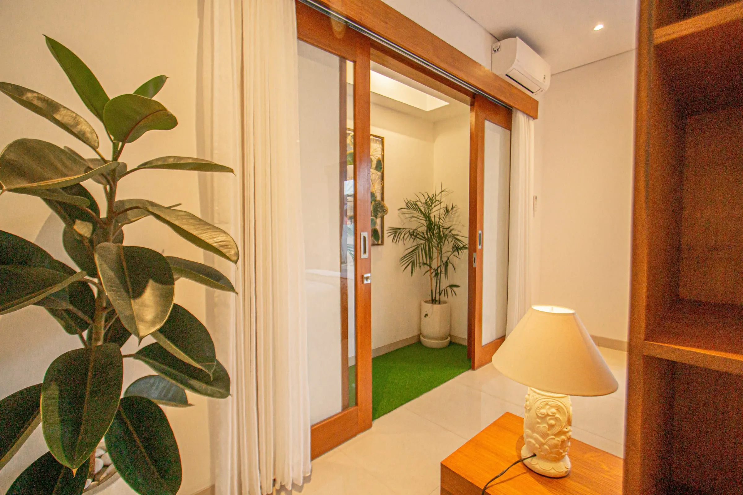 Angga Sari Villa photo 8